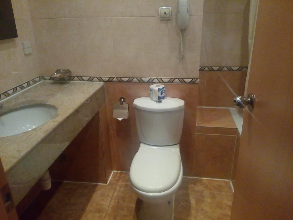 Protea Hotel Asokoro Абуджа Номер фото